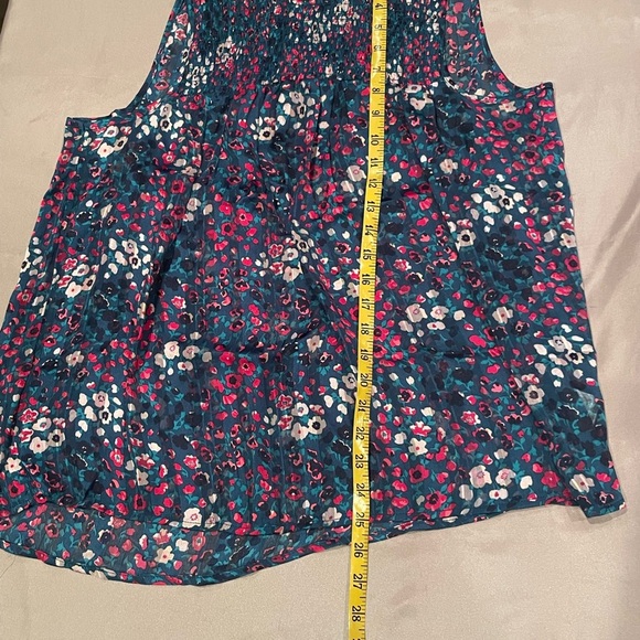 Madison d’Amelie Green Floral Top Sleeveless Pleated Blouse, Rich Colors. Sz M - Picture 4 of 16